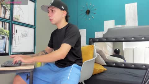 Snapshot of rhaegal_hot chatting on January 25, 4:13 pm Rhaegal online show from January 25, 4:13 pm