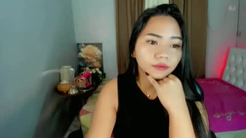 rhea online show from February 7, 12:25 am