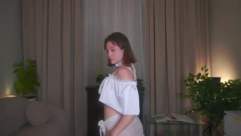 Snapshot of rhebageigel chatting on June 14, 10:23 pm Nanami online show from June 14, 10:23 pm