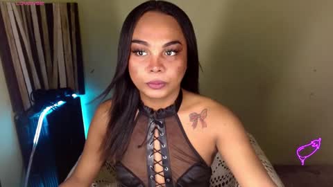 Snapshot of rhianasollway69 chatting on December 21, 8:10 am rhianasollway69 online show from December 21, 8:10 am