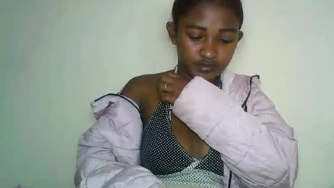 Snapshot of rhoanna chatting on July 19, 7:39 pm rhoanna online show from July 19, 7:39 pm