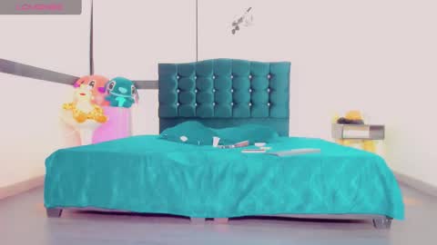 Snapshot of riannagarcia_ chatting on March 1, 11:15 pm Rianna Garcia online show from March 1, 11:15 pm