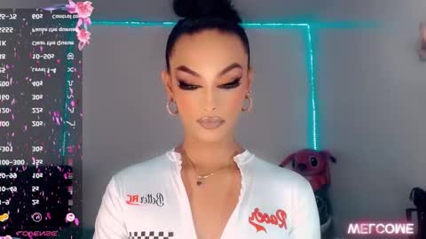 Snapshot of riannagarcia_ chatting on October 30, 2:46 am Rianna Garcia online show from October 30, 2:46 am