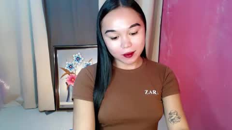 Rica online show from December 15, 11:36 am