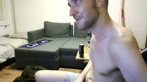 Snapshot of ricciardio chatting on July 2, 8:59 pm ricciardio online show from July 2, 8:59 pm