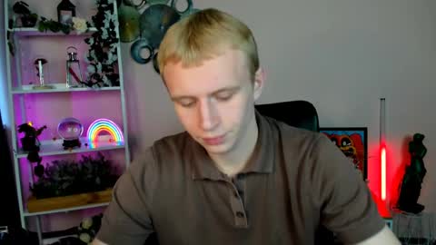 Snapshot of richard_kody chatting on April 11, 9:13 am Rick online show from April 11, 9:13 am