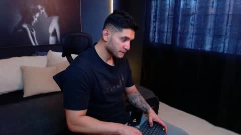 Ricardo online show from October 4, 2:59 pm