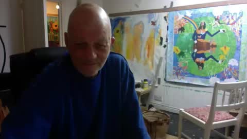 Snapshot of richardartist chatting on December 23, 1:47 am Richard online show from December 23, 1:47 am