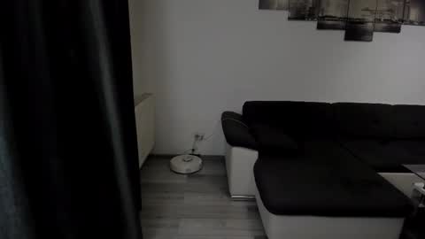 RichardDarell online show from December 17, 5:46 am