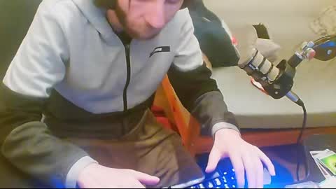 richarddavidson94 online show from May 7, 1:44 am