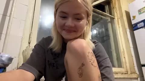 jenny online show from July 21, 8:00 pm
