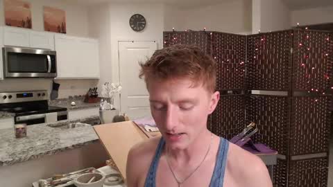 Snapshot of richiewest chatting on October 16, 1:17 am Richie online show from October 16, 1:17 am