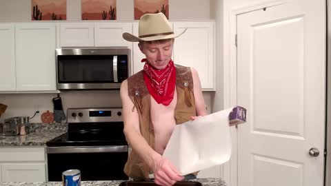 Snapshot of richiewest chatting on October 18, 1:08 am Richie online show from October 18, 1:08 am