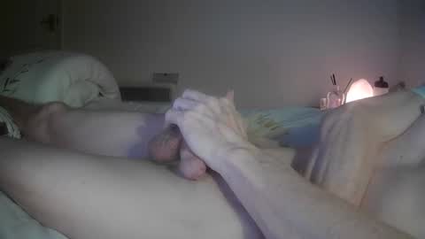 Snapshot of richj392507 chatting on December 27, 7:40 am richj392507 online show from December 27, 7:40 am