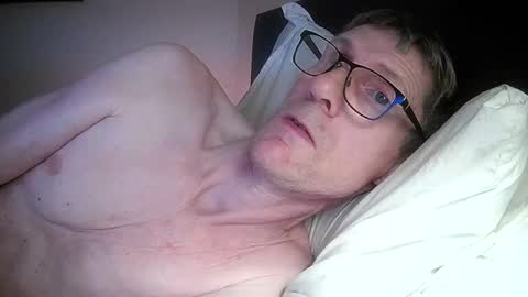 Snapshot of richj392507 chatting on January 7, 6:59 am richj392507 online show from January 7, 6:59 am