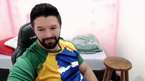 Snapshot of richrolland chatting on February 5, 7:10 pm Rickseduction online show from February 5, 7:10 pm