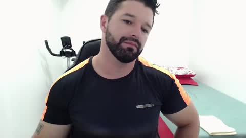 Snapshot of richrolland chatting on February 24, 3:53 pm Rickseduction online show from February 24, 3:53 pm