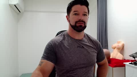 Snapshot of richrolland chatting on December 5, 9:18 am Rickseduction online show from December 5, 9:18 am