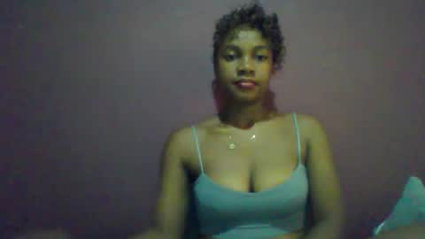 ricie001 online show from April 9, 11:37 am