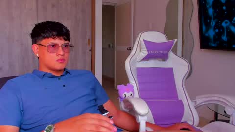 Snapshot of rick_shellby chatting on April 16, 1:12 pm Rick online show from April 16, 1:12 pm