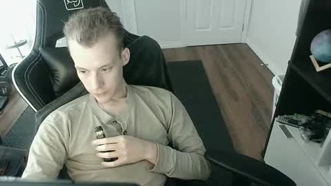 Snapshot of rickgosling chatting on September 11, 9:26 pm rickgosling online show from September 11, 9:26 pm