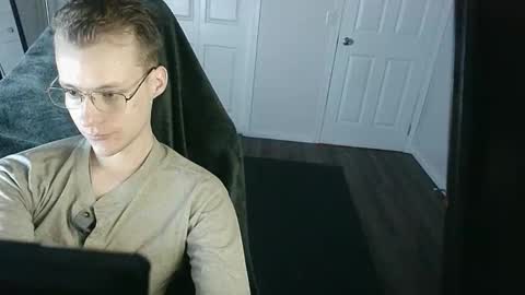 Snapshot of rickgosling chatting on December 2, 4:18 am rickgosling online show from December 2, 4:18 am