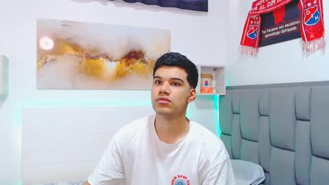 Ricki online show from April 8, 6:19 pm