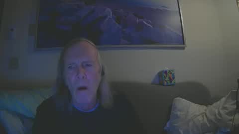Snapshot of rickl56 chatting on December 20, 6:50 am rickl56 online show from December 20, 6:50 am