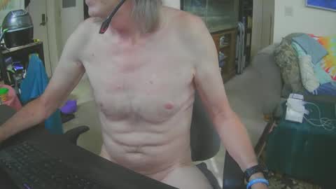 Snapshot of rickl56 chatting on September 17, 3:35 pm rickl56 online show from September 17, 3:35 pm