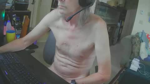 Snapshot of rickl56 chatting on September 24, 4:21 pm rickl56 online show from September 24, 4:21 pm