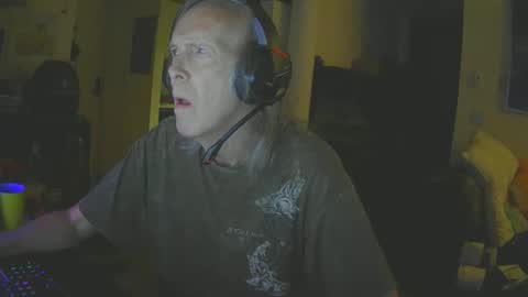 Snapshot of rickl56 chatting on September 29, 3:11 am rickl56 online show from September 29, 3:11 am