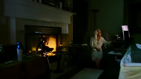 PINK HOLE TWINK online show from December 21, 3:02 am