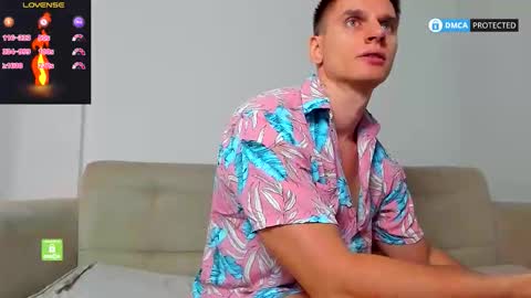 Snapshot of ricky_boltin chatting on November 14, 10:14 am Ricky online show from November 14, 10:14 am