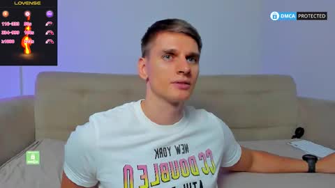 Snapshot of ricky_boltin chatting on November 25, 5:51 am Ricky online show from November 25, 5:51 am