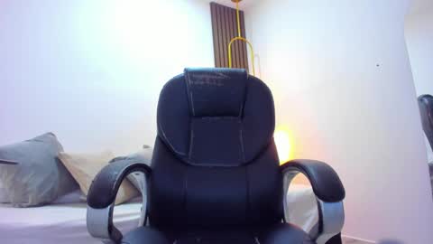 Snapshot of ricky_owens1 chatting on March 6, 8:05 pm Ricky online show from March 6, 8:05 pm