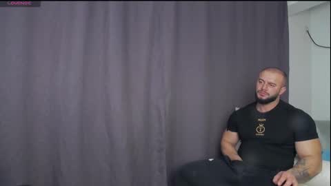 Snapshot of rickymiami1 chatting on November 14, 6:39 pm rickymiami1 online show from November 14, 6:39 pm