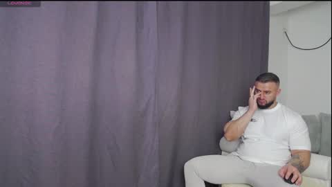 rickymiami1 online show from February 26, 7:35 pm