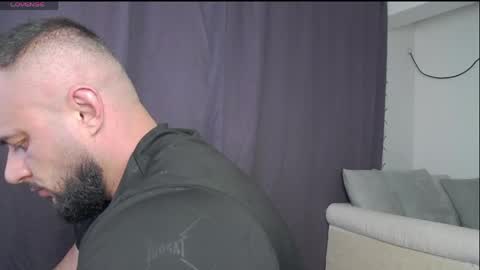 rickymiami1 online show from April 30, 9:30 pm