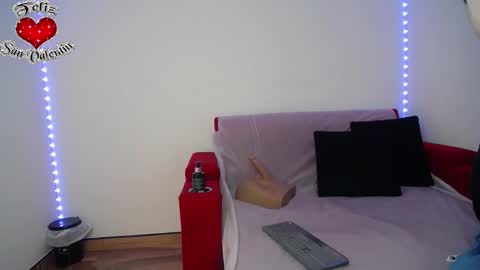 milena online show from March 2, 1:47 am