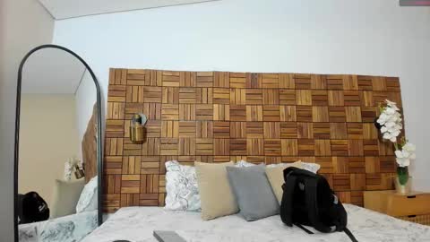 Sara online show from October 29, 10:17 am