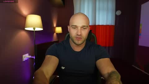 rikadler online show from May 17, 12:23 pm