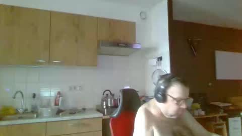 rikkerd55 online show from November 23, 9:20 am