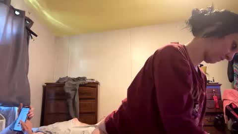 Riley Reign online show from March 21, 5:49 pm