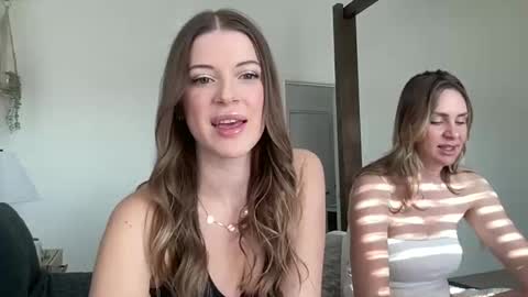 Snapshot of rileydepp chatting on February 28, 10:33 pm riley depp online show from February 28, 10:33 pm