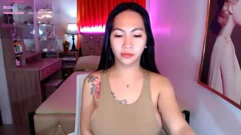 Snapshot of rileymillerx chatting on January 5, 12:52 am Riley online show from January 5, 12:52 am