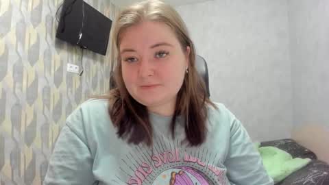 rina16 online show from December 18, 9:26 am