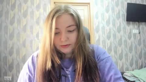 Snapshot of rina16 chatting on March 23, 5:17 pm rina16 online show from March 23, 5:17 pm