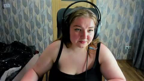 Snapshot of rina16 chatting on June 25, 10:20 am rina16 online show from June 25, 10:20 am