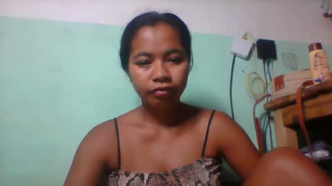 rinah856024 online show from April 2, 3:37 am