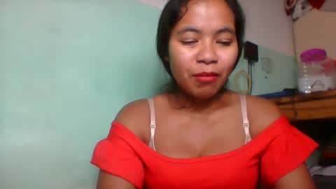 Snapshot of rinah856024 chatting on June 1, 6:20 pm rinah856024 online show from June 1, 6:20 pm